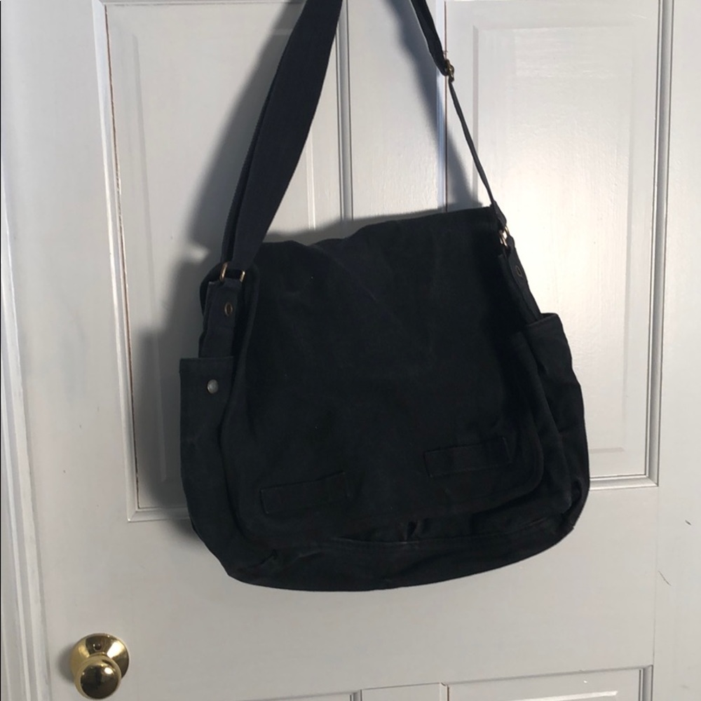 Canvas “retro” messenger bag